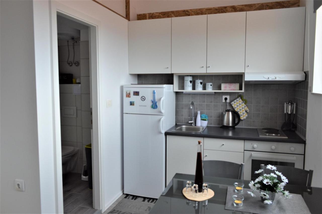 Apartman Luka Kaštela Exterior foto