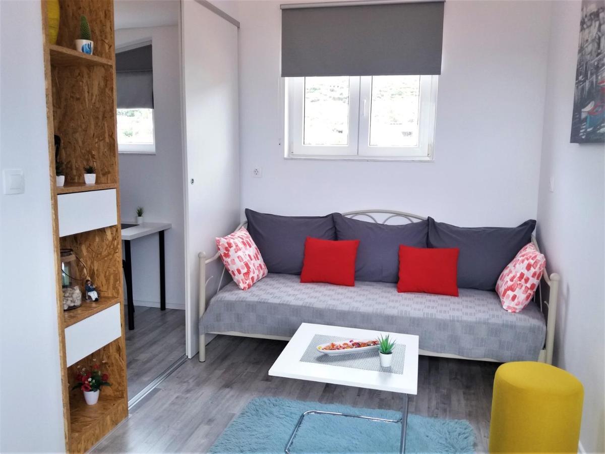 Apartman Luka Kaštela Exterior foto